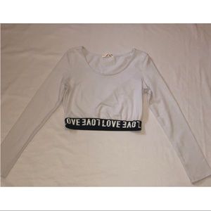 Long sleeve crop top